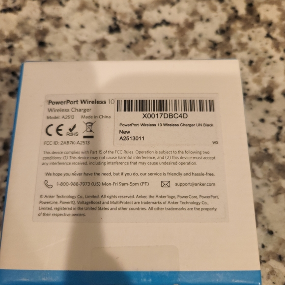 Anker powerport wireless charging pad - Picture 3 of 3